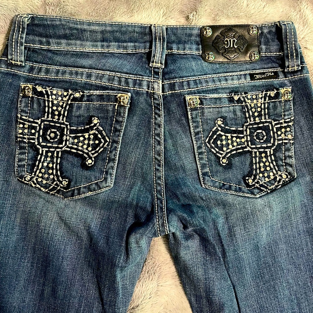 Miss Me ladies/juniors jeans.